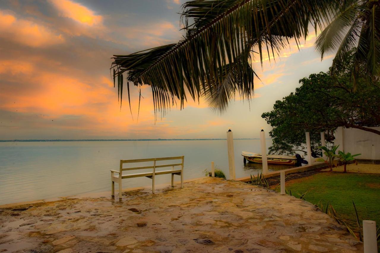 Hiru Lagoon نيجومبو المظهر الخارجي الصورة