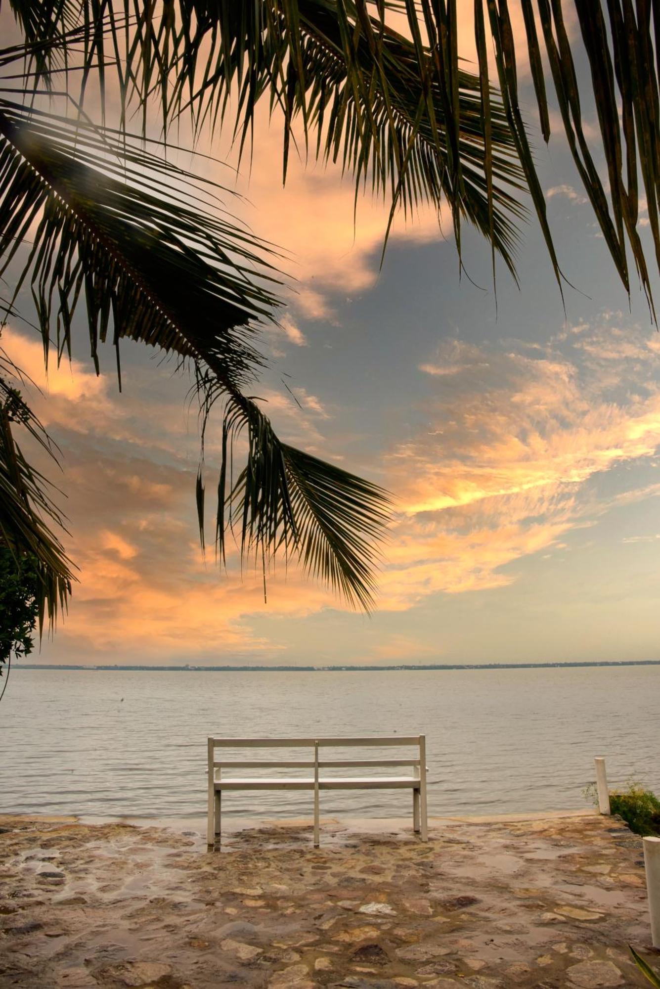 Hiru Lagoon نيجومبو المظهر الخارجي الصورة
